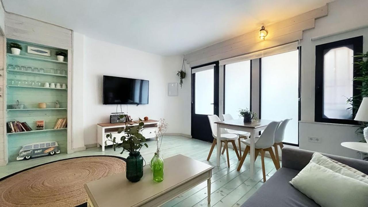 New Cozy Beach Apartment, Wifi Valencia Luaran gambar